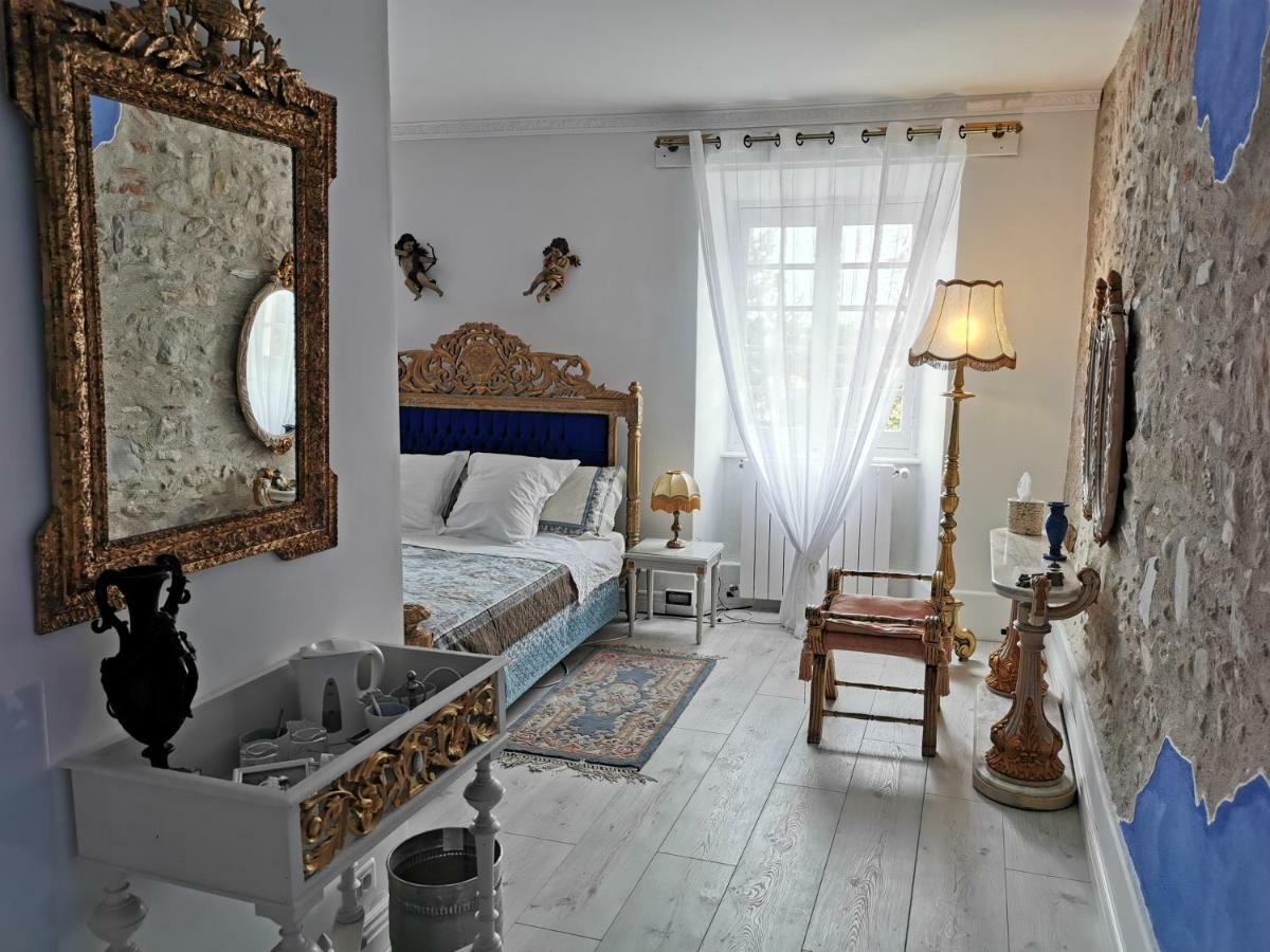 Chateau De Verdalle エクステリア 写真